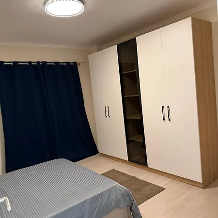 Vivis Vollga * Durres